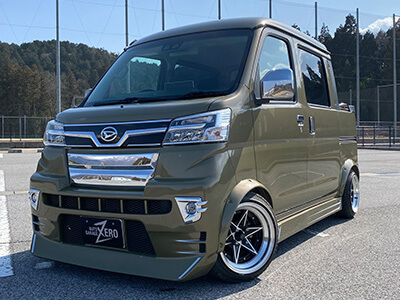 平成30年式　ダイハツ　デッキバン